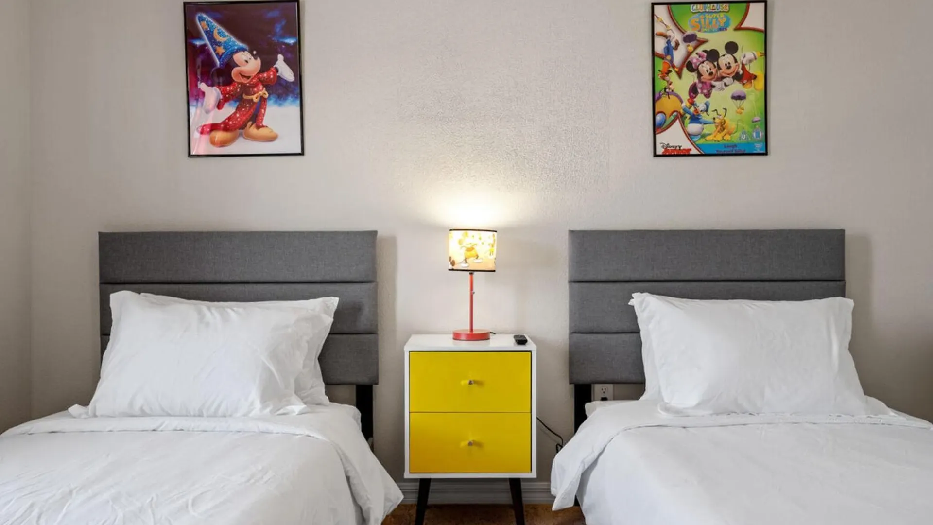 펜션 Tinger Bell Retreat Next To Walt Disney 대번포트